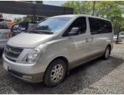 HYUNDAI H1 AÑO 2010 DEL REPERESENTANTE. TR. AUGUSTO CENTURION
