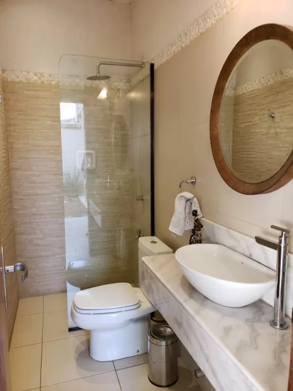 Vendo amplia Casa – Barrio Bella Vista — foto 3