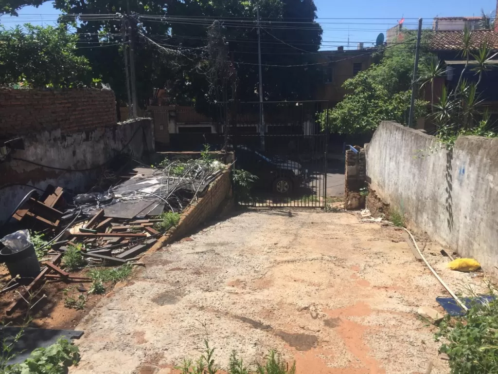 terreno en Barrio Pinoza zona la Barca — foto 3