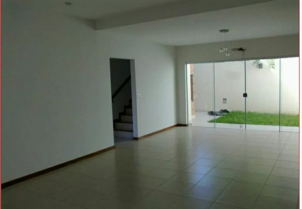 Vendo duplex en barrio herrera a pasos de la municipalidad — foto 2