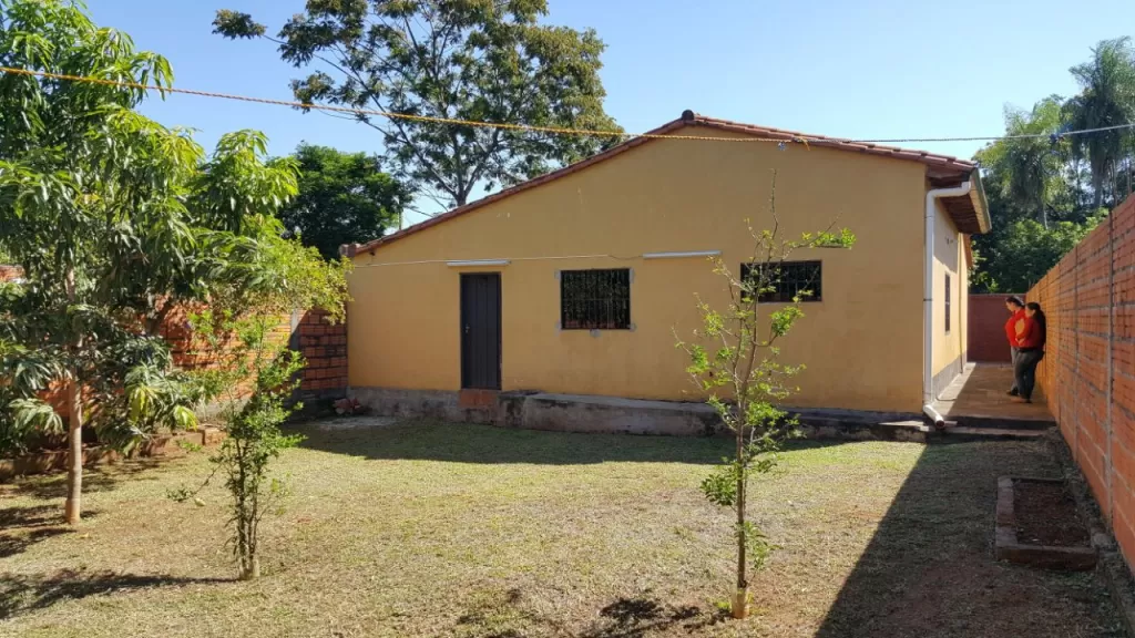 VENDO Vivienda en Mora Cue Luque — foto 2