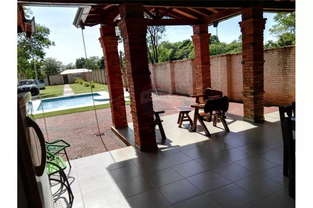 CASA QUINTA EN LUQUE — foto 2