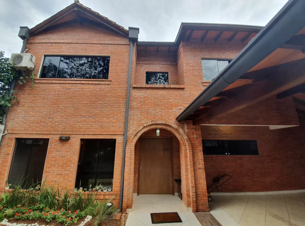 Residencia en Fernando de la Mora Zona Norte — foto 2