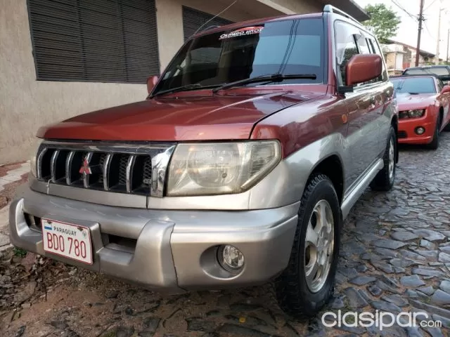 Mitsubishi Pajero Io 2000 - foto 2