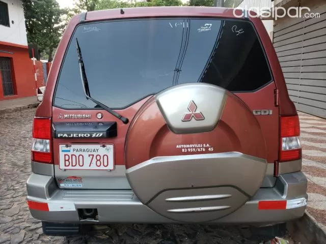 Mitsubishi Pajero Io 2000 — foto 3