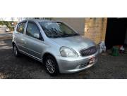 TOYOTA CLAVIA RECIEN IMPORTADO TR.AUGUSTO CENTURION - 0972.120.735
