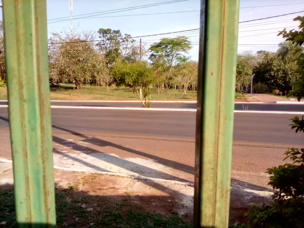 Casa Area 5 frente a super carretera Estrella del Este perfecto para poner negocio!! — foto 2