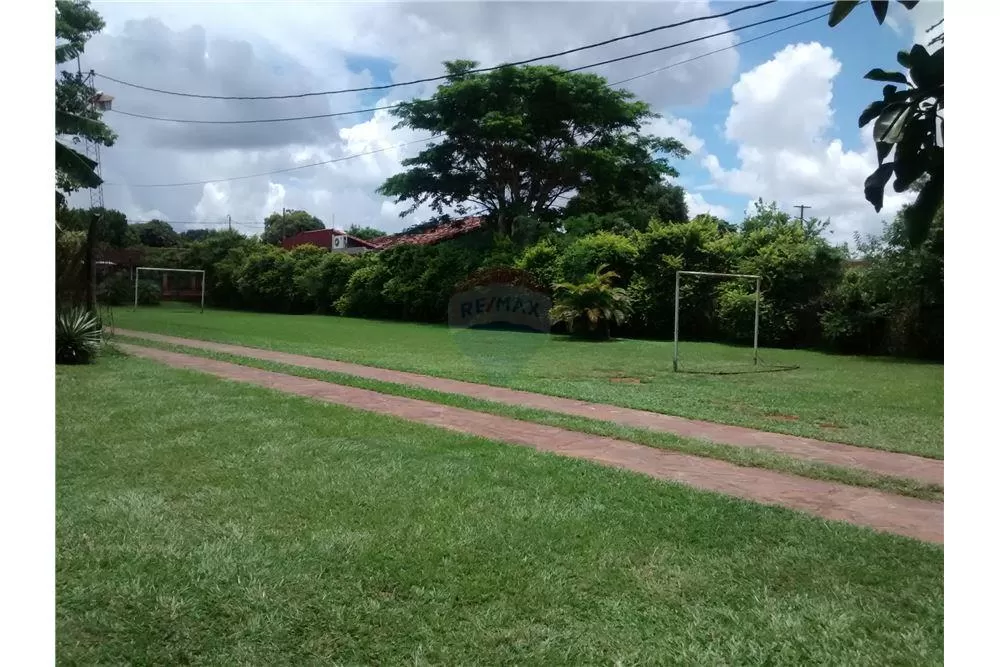 3705 m2 Quinta en San Lorenzo 5,500,000,000 ₲ — foto 2