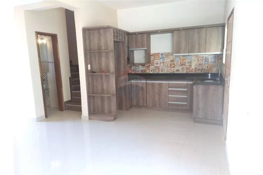 Vendo duplex en villa elisa — foto 2