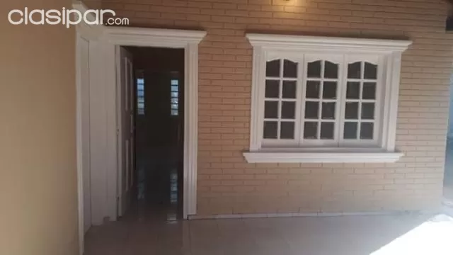 VENDO CASA EN LAMBARE ZONA MUNICIPALIDAD COD 2399 PRECIO: 650.000.000 GS. — foto 2