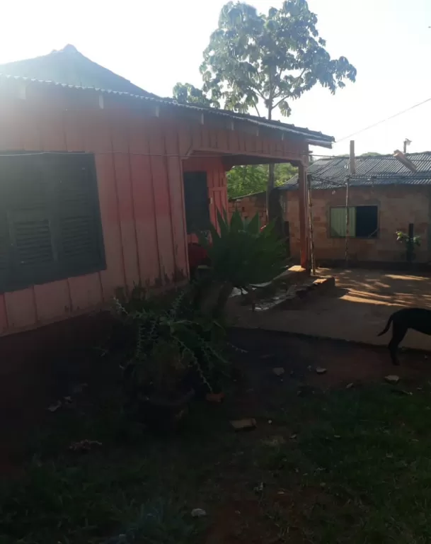 VENDO UNA CASA EN CIUDAD DEL ESTE — foto 2