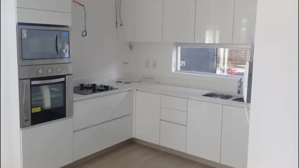 Alquilo duplex con piscina — foto 2