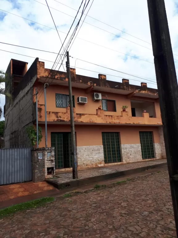 VENDO EDIFICIO DE DEPARTAMENTO EN SAN LORENZO. Y5308. — foto 2