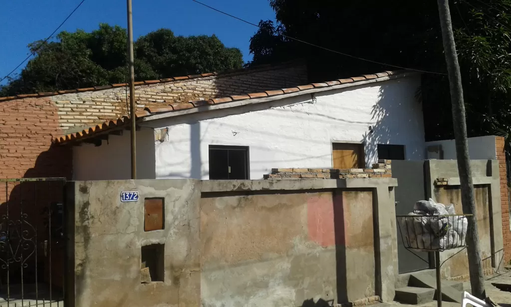 CASA EN LAMBARE DETRAS DE HACIENDA — foto 2