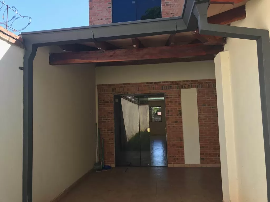HERMOSO DUPLEX EN FDO NORTE EXCELENTE UBICACIÓN — foto 3