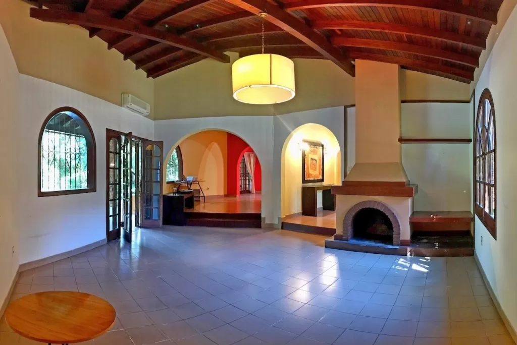 Vendo Hermosa Casa Zona BCP — foto 2