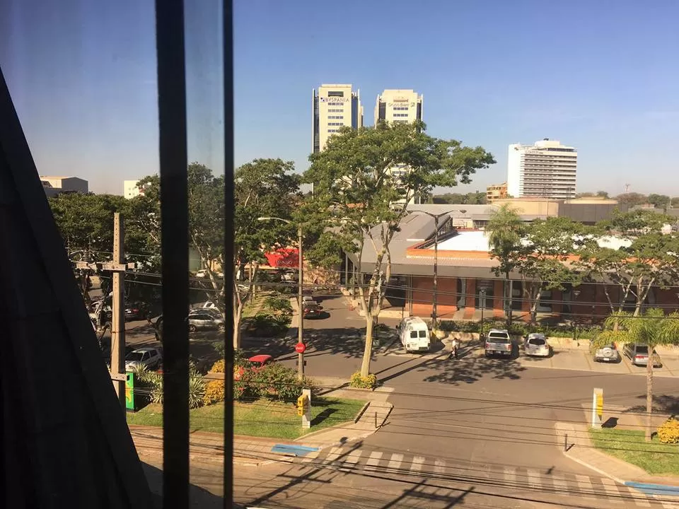 CApital ofrece Penthouse zona shopping del sol Lappartament — foto 2