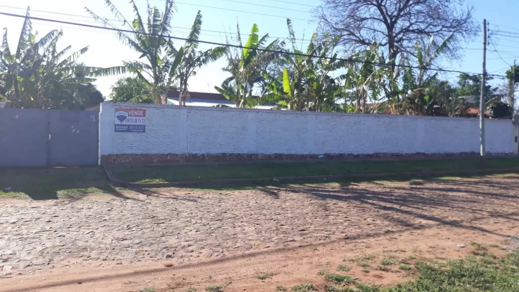 VENDO TRES TERRENOS JUNTOS EN SAN LORENZO — foto 2