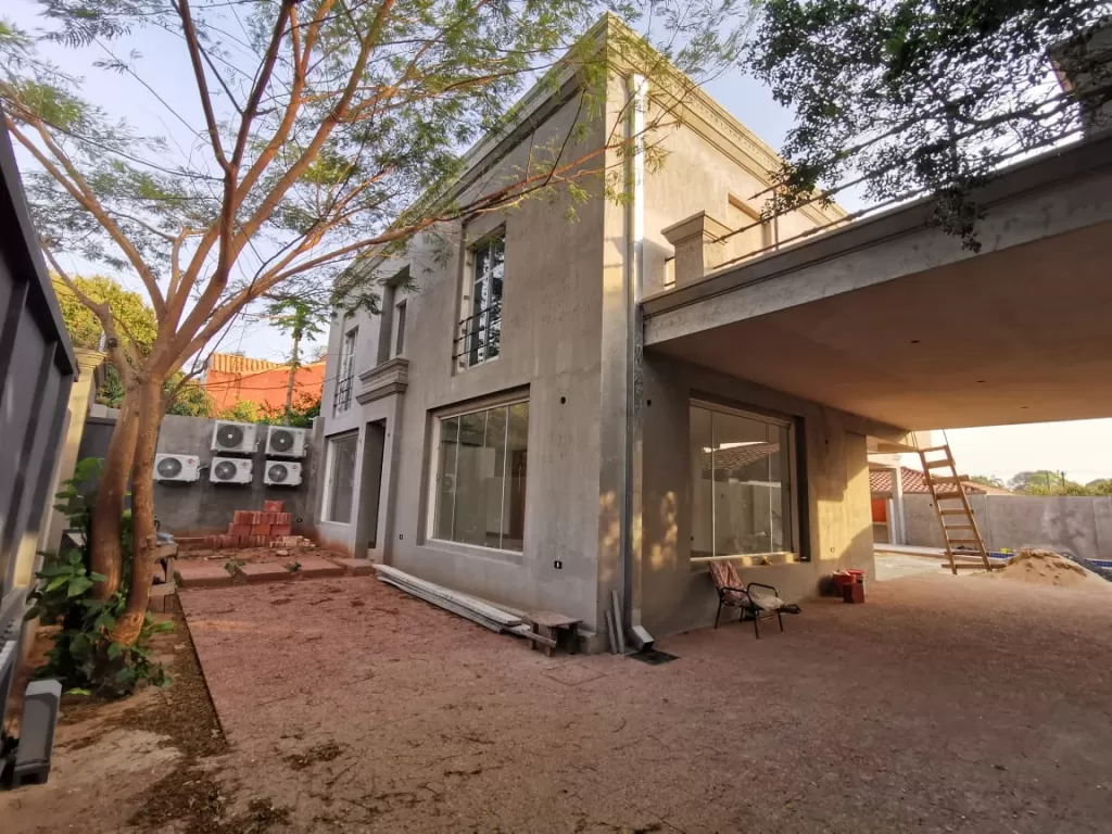 CARMELITAS - CASA RICA II: FINÌSIMA RESIDENCIA A ESTRENAR, JARDÍN, PISCINA, BELLA!! — foto 3