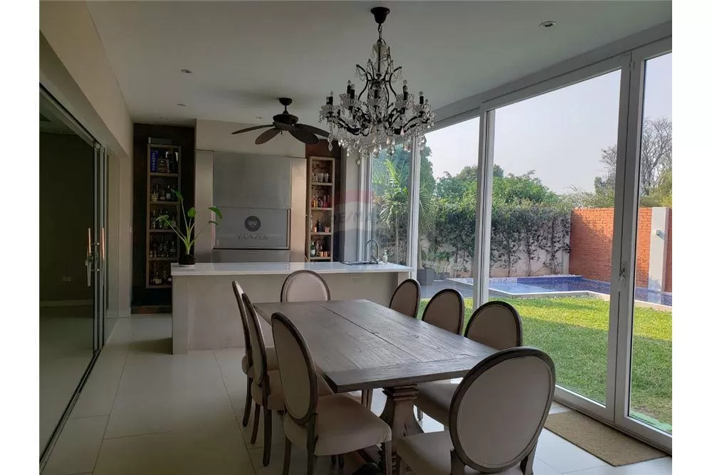 Residencia Moderna en Carmelitas — foto 3