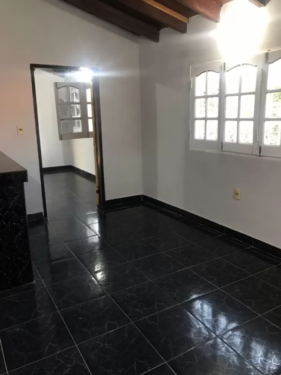 Casa con dos departamentos amueblados y recién reformado — foto 2