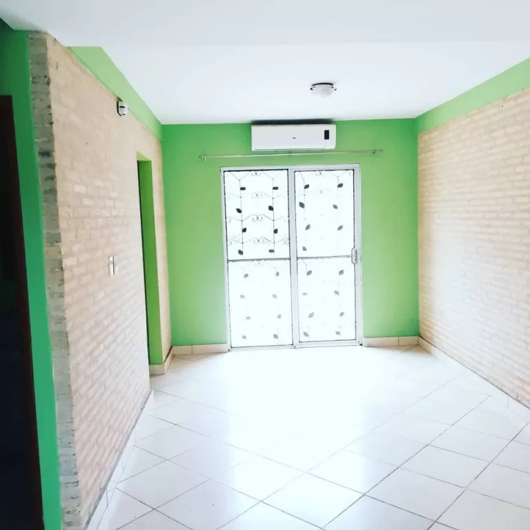 ALQUILO DUPLEX EN LOMA PYTA ZONA UMAX — foto 2