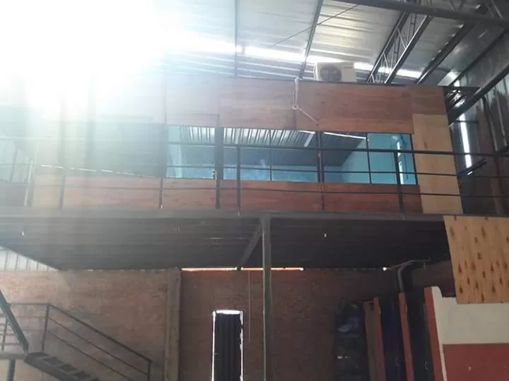 MR ALONSO, SHOPPING MARIANO: 15.000 M2, DEPOSITO A ESTRENAR, IDEAL P EMPRESAS, FABRICAS — foto 3