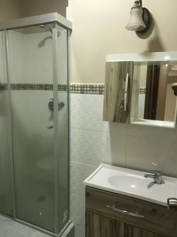 Alquilo departamento en Fernando De la Mora zona Norte, F. Vision, IPS. — foto 2