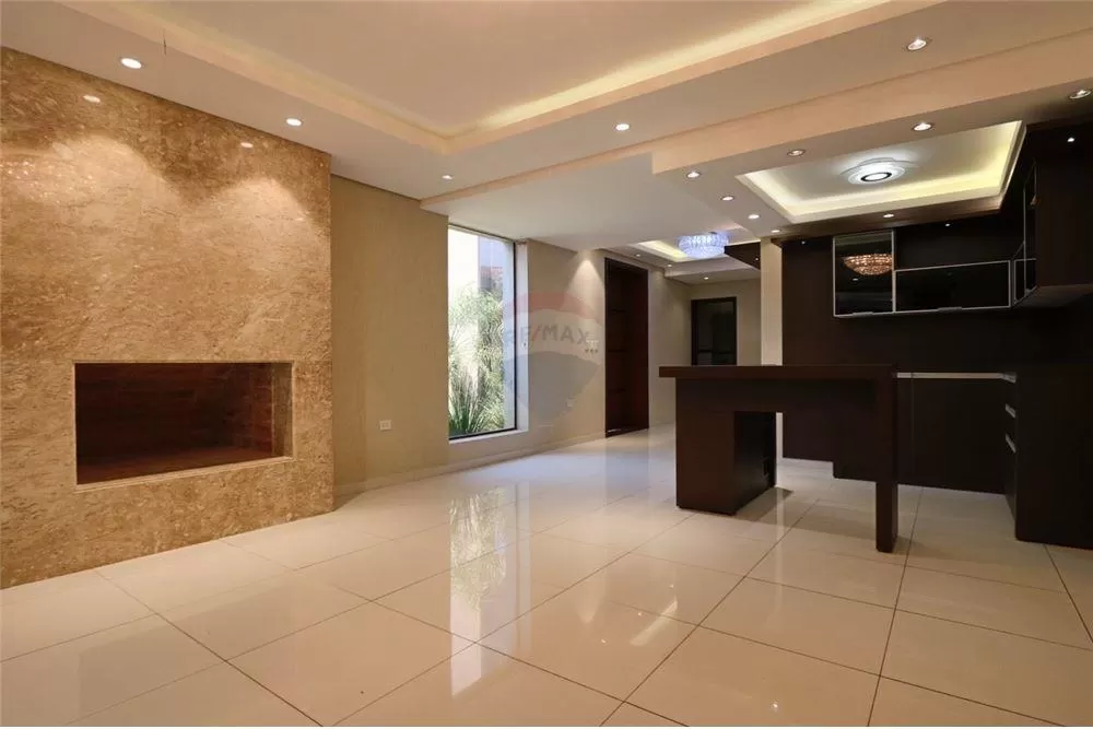 VENTA Fina Residencia, ambientes amplios B Herrera. — foto 2