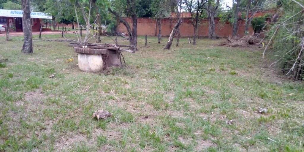 Vendo terreno con casa — foto 2