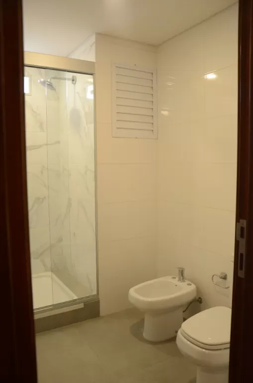 ALQUILO HERMOSO DEPARTAMENTO DE 3 HABITACIONES. — foto 3