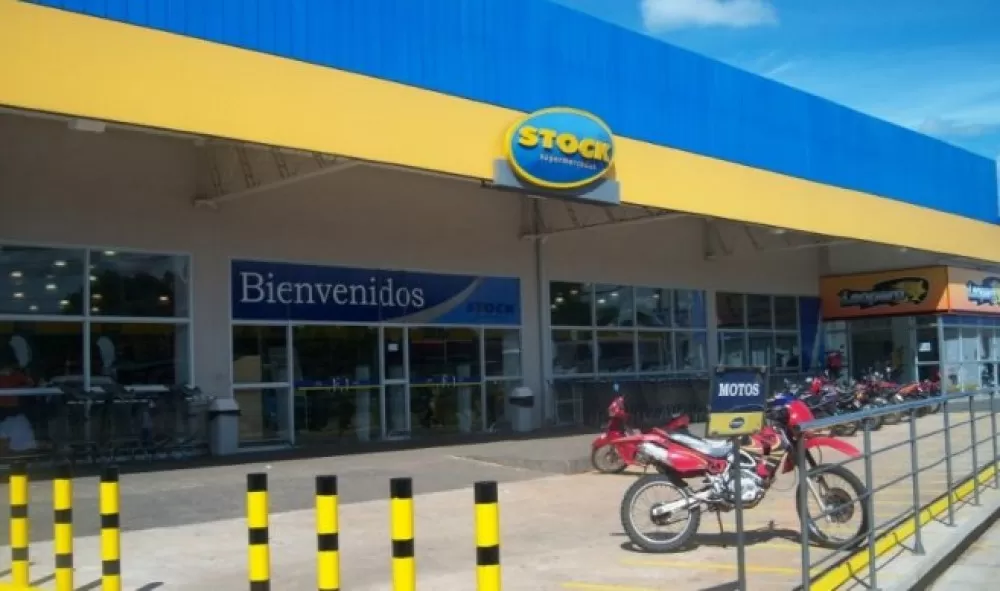 VENDO TERRENO DETRAS DE LUISITO - SALIDA DE CALLE A CALLE 23X70 - PUEDEN SER 4 TERRENOS — foto 2