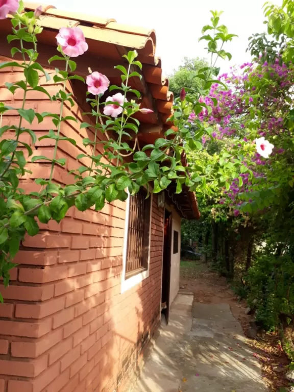 Vendo en Mariano (MRA) casa con terreno de 495m2 en esquina. B. Virgen del Carmen — foto 3