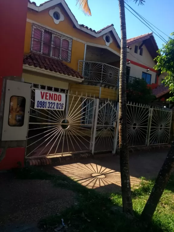 CASA BARRIO LUCERITO (SAN LORENZO) Tte Molas y Sargento Silva — foto 3