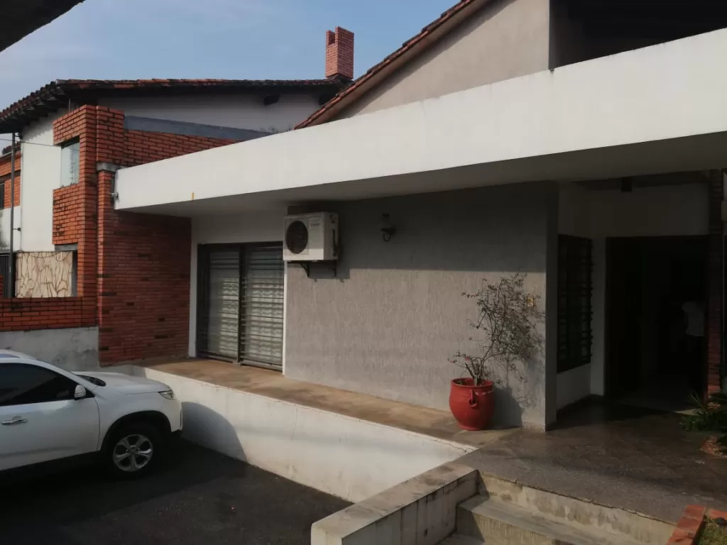 LAS MERCEDES, PROX COL SAN ANDRÉS: CONFORTABLE RESIDENCIA, 3 DORMITORIOS, EXCELENTE NIVEL. — foto 2