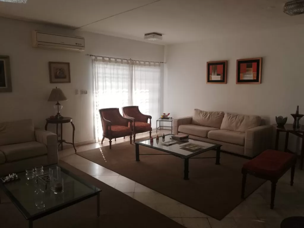 LAS MERCEDES, PROX COL SAN ANDRÉS: CONFORTABLE RESIDENCIA, 3 DORMITORIOS, EXCELENTE NIVEL. — foto 3