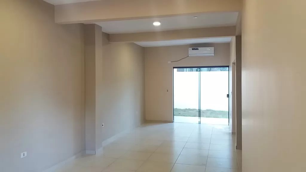 ALQUILO DUPLEX EN AREA 1 — foto 2