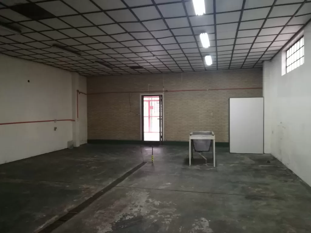 Tinglado con oficina — foto 2