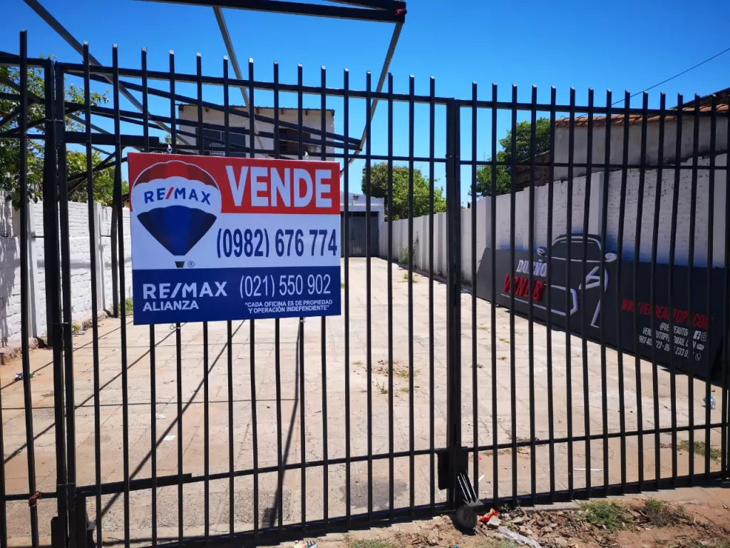 VENDO LOCAL COMERCIAL SOBRE AVDA. MADAME LYNCH — foto 2