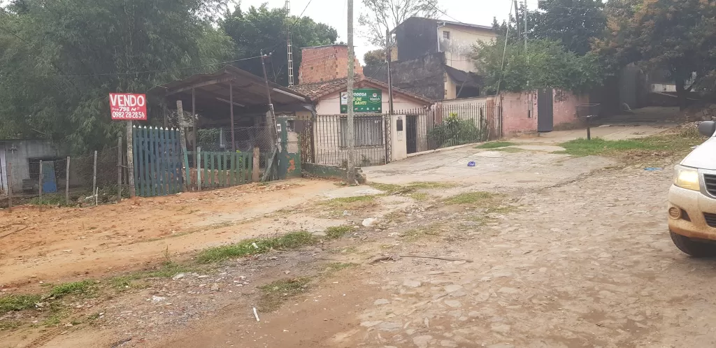 Terreno con casa a reciclar en Santisima Trinidad — foto 3