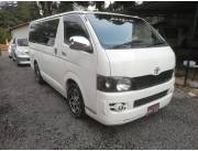 TOYOTA HIACE CARGUERO UNICO EN SU ESTADO 2006 TR. AUGUSTO CENTURION 70.000.000 MIILLOES!