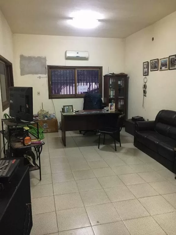 Ubicación privilegiada! Vendo Depósito con Vivienda!! — foto 3
