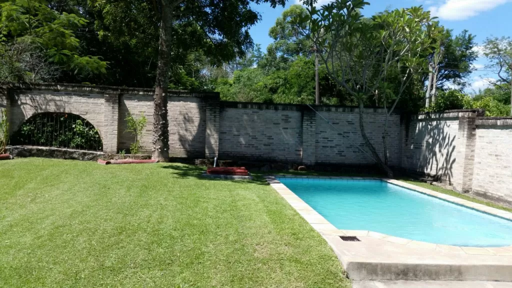 ALQUILO CASA EN SAN BERNARDINO A CUADRAS DE EX KENNEDY ZONA CENTRO — foto 3