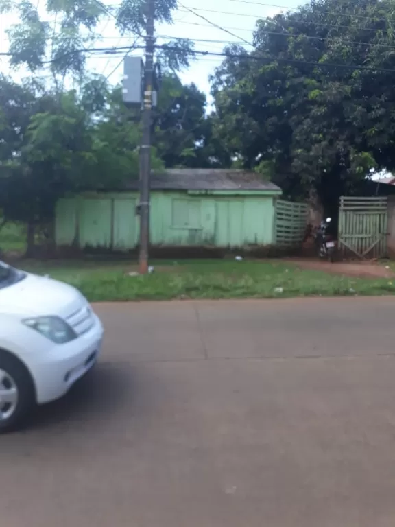 VENDO TERRENO EN C.D.E. BARRIO SAN ROQUE A 3 CUADRAS DEL MERCADO DE ABASTO — foto 2