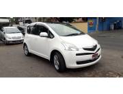 VENDO TOYOTA RACTIS CON TECHO SOLAR 2005!!! TR. AUGUSTO CENTURION