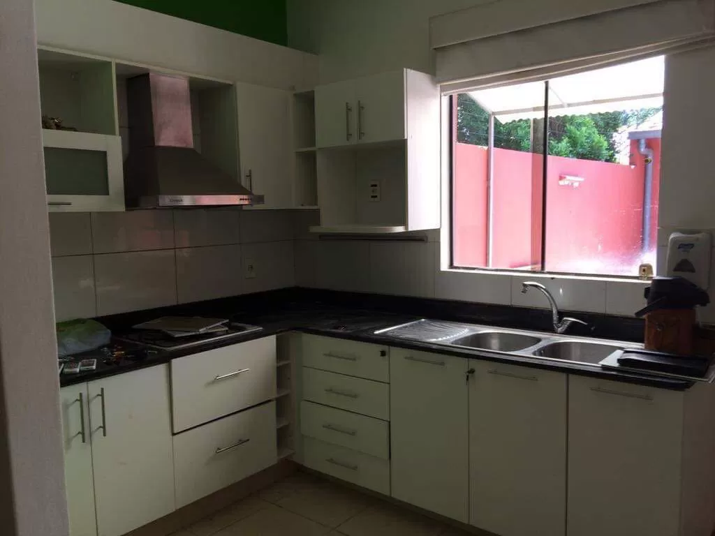 hermoso duplex en Luque — foto 3