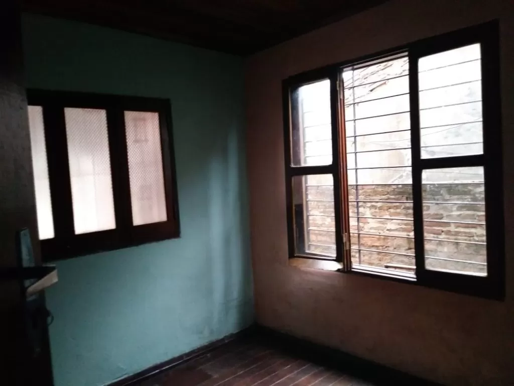 Se alquila residencia céntrica — foto 3