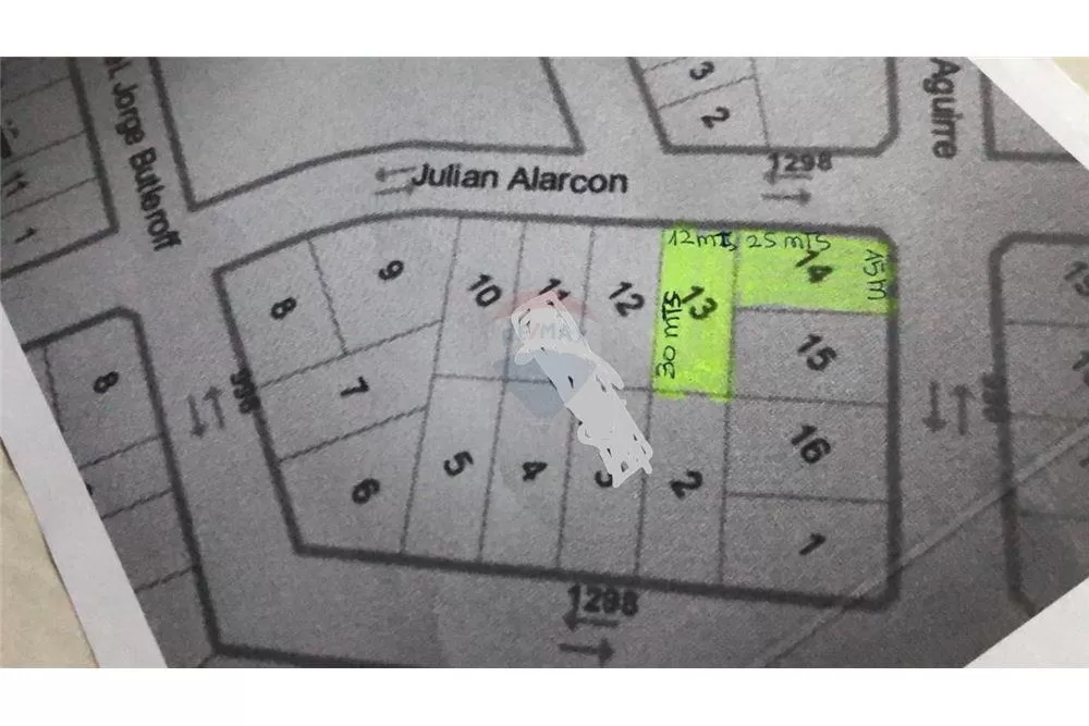 Vendo terreno esq. 735m2 Bo. Las Lomas(Carmelitas) 440,000 USD — foto 2