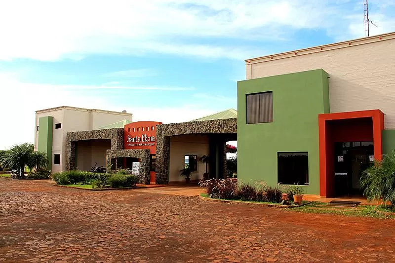 Terreno de mas de 1000mts2 en Sta. Helena Country y Marina - Hernandarias — foto 2