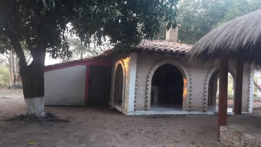 MBATOVÍ, PARAGUARÍ: 4,3 HAS, MARAVILLOSA CASA DE CAMPO, EL SUEÑO FAMILIAR A SU ALCANCE!! — foto 3